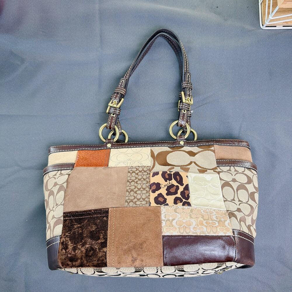 Coach Vintage F12843 Signature Patchwork Tote Bag - Picture 4 of 8